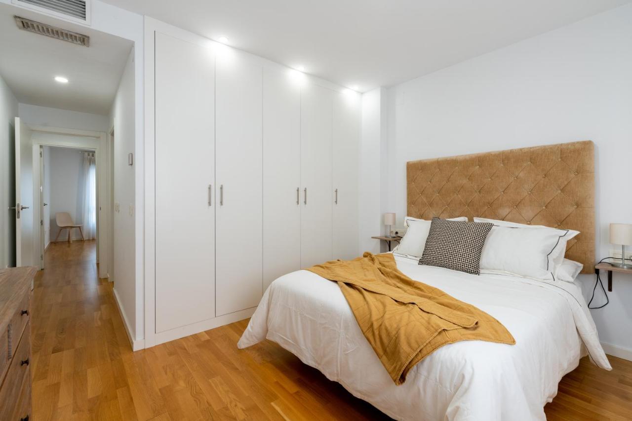 Piso Nuevo En Triana Apartment เซบีญา ภายนอก รูปภาพ