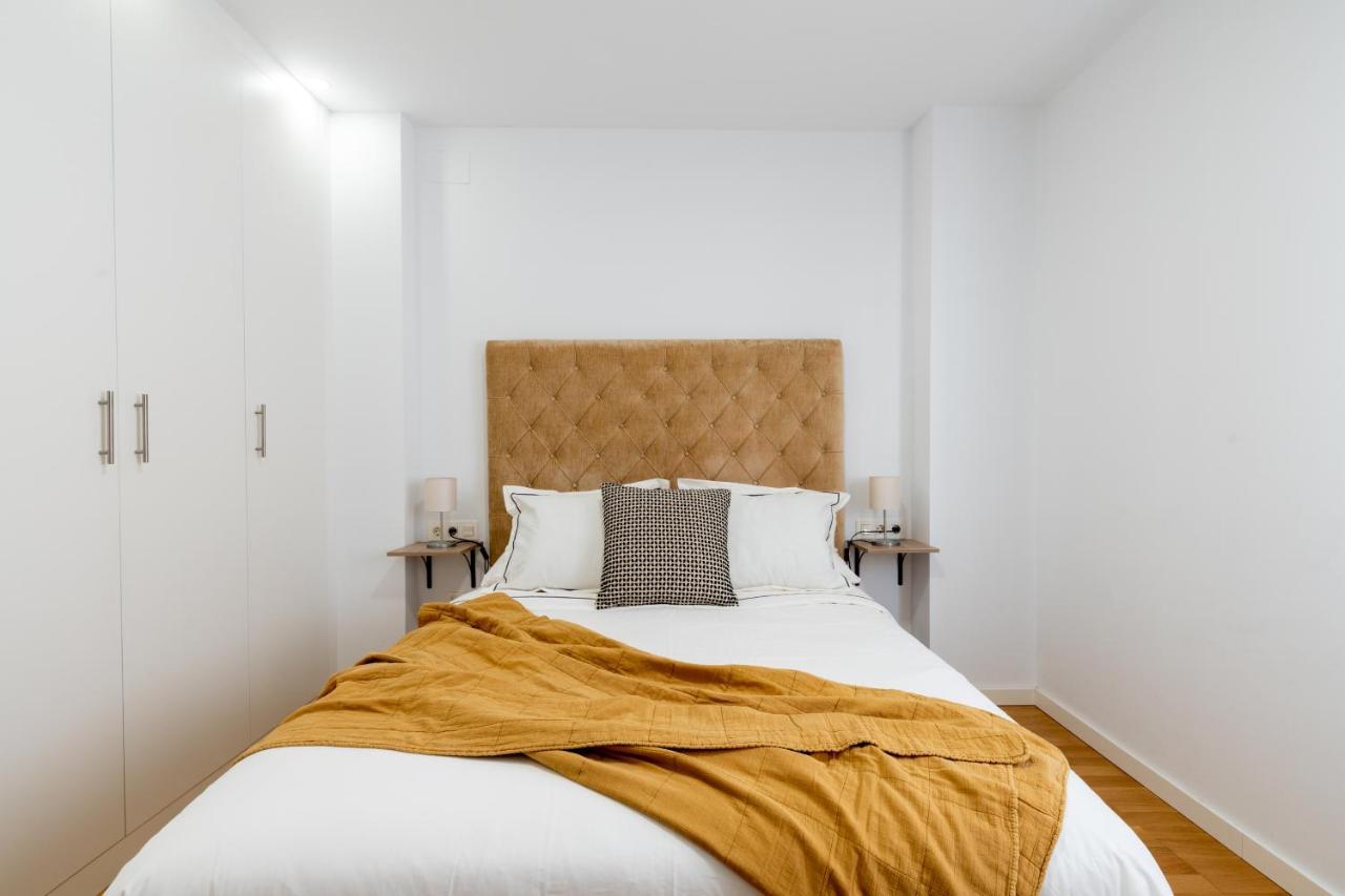 Piso Nuevo En Triana Apartment เซบีญา ภายนอก รูปภาพ