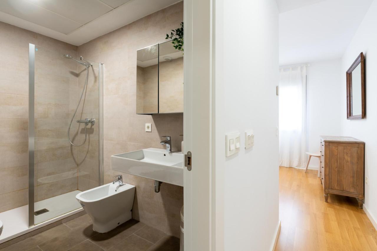 Piso Nuevo En Triana Apartment เซบีญา ภายนอก รูปภาพ