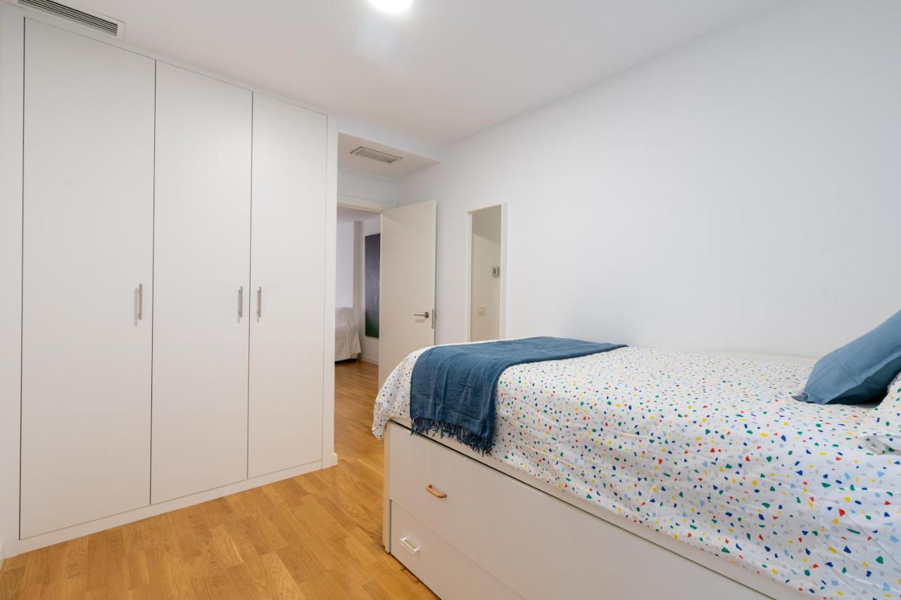 Piso Nuevo En Triana Apartment เซบีญา ภายนอก รูปภาพ