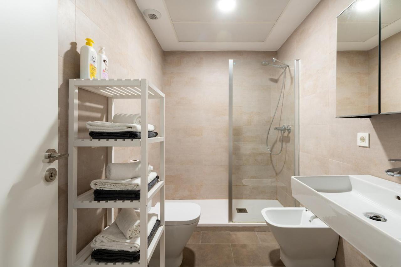 Piso Nuevo En Triana Apartment เซบีญา ภายนอก รูปภาพ